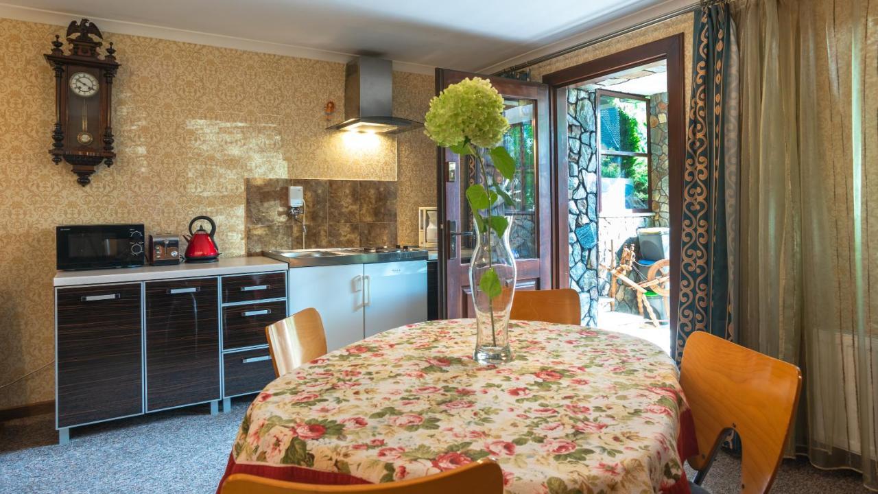 Apartament Przy Slonecznej Myslakowice Luaran gambar